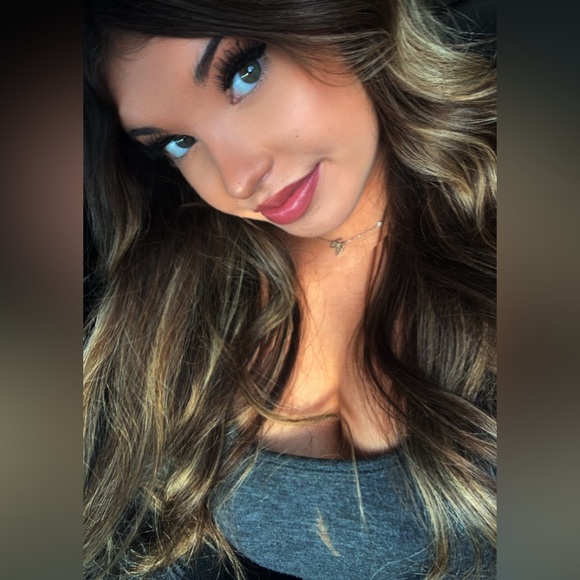 nicolebelen6644